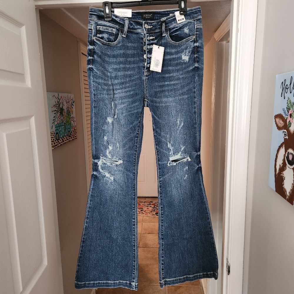 COPY - Judy Blue Distressed Flare Jeans - 13/31